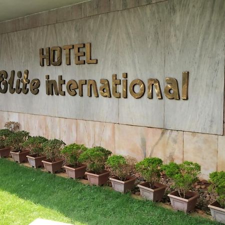 Hotel Elite International Thrissur Eksteriør billede